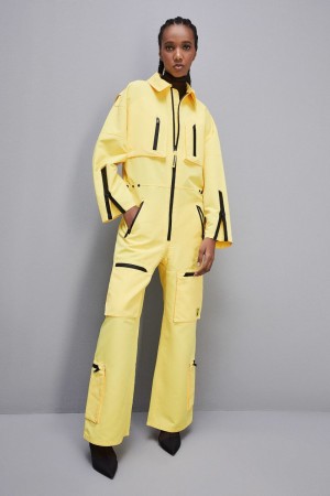 Patrizia Pepe Technical Nylon Jumpsuit Gialle | 96ETPWROA